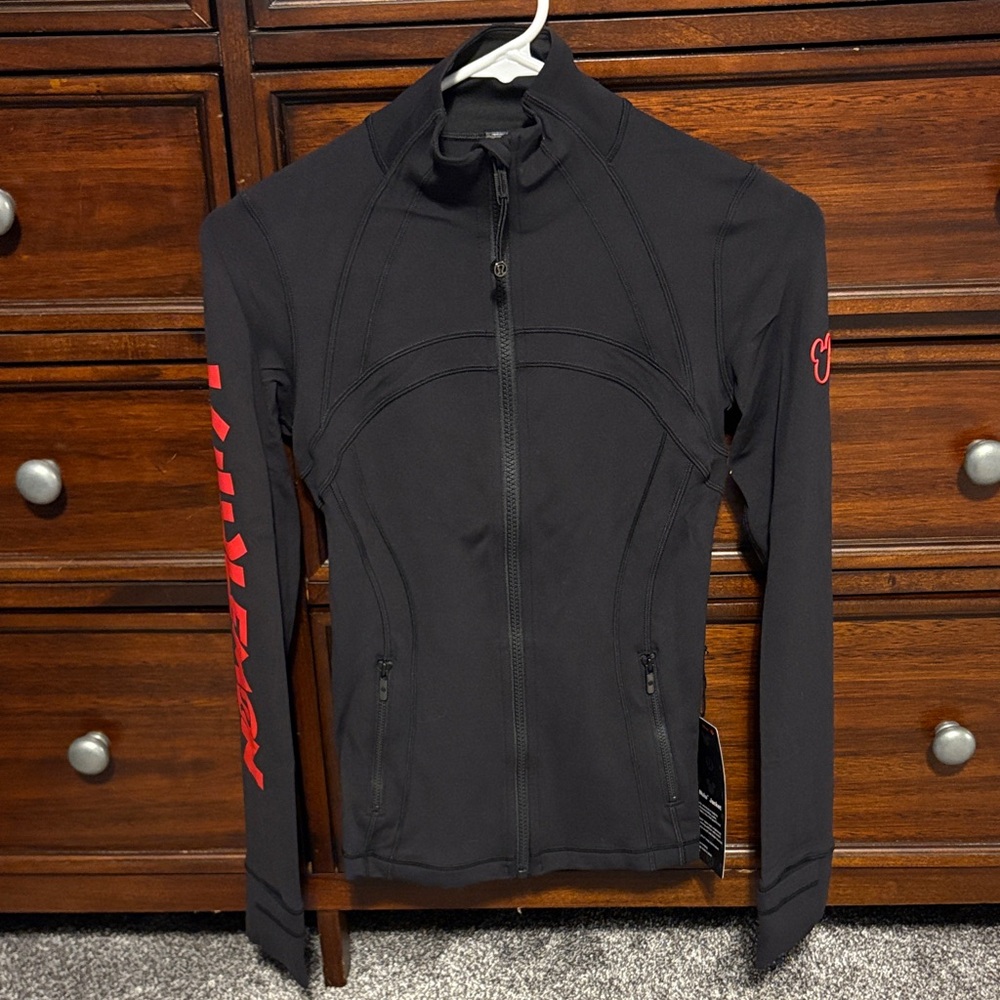 Lululemon Define Jacket Nulu *Disney